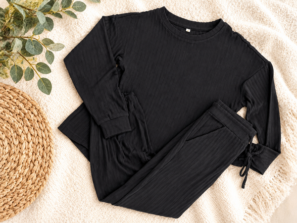 Fornia Lounge Set - Black