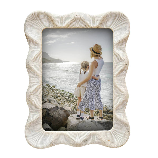 5x7 Wavy Textured Picture Frame