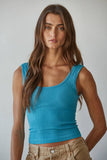 Seamless Scoop Neck Sleeveless Top