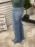 HIGH RISE STRETCH  WIDE LEG W/ DESTROYED HEM JEANS