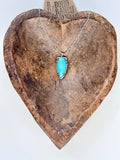 Western Style Arrowhead Turquoise Stone Pendant Necklace