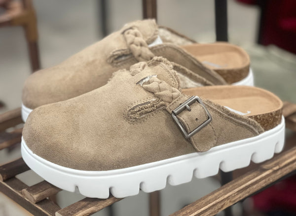 Very G Cali Clog- Taupe